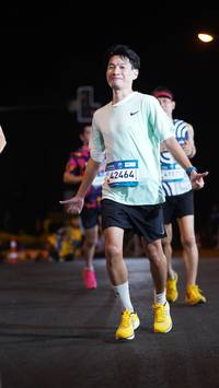 BIB: 
                            <button type="button" onclick="openModal(23097991)" class="btn btn-primary btn-sm float-right btn-popup" data-toggle="modal" data-target=".modal-high-quality">
                        <i class="fas fa-shopping-cart"></i> Add to Cart
                    </button>
                                            <button type="button" onclick="isThisMe(23097991, true)" class="btn btn-success btn-sm float-right btn-popup btn-isme hidden" data-toggle="tooltip" data-placement="bottom" title="นี่คือรูปของคุณใช่ไหม คลิกที่นี่เพื่อเอาเข้าอัลบั้ม">
                        <i class="fas fa-plus"></i> Add to album
                    </button>
                    <button type="button" onclick="isThisMe(23097991, false)" class="btn btn-warning btn-sm float-right btn-popup btn-isnotme hidden">
                        <i class="fas fa-ban"></i> Remove from album
                    </button>